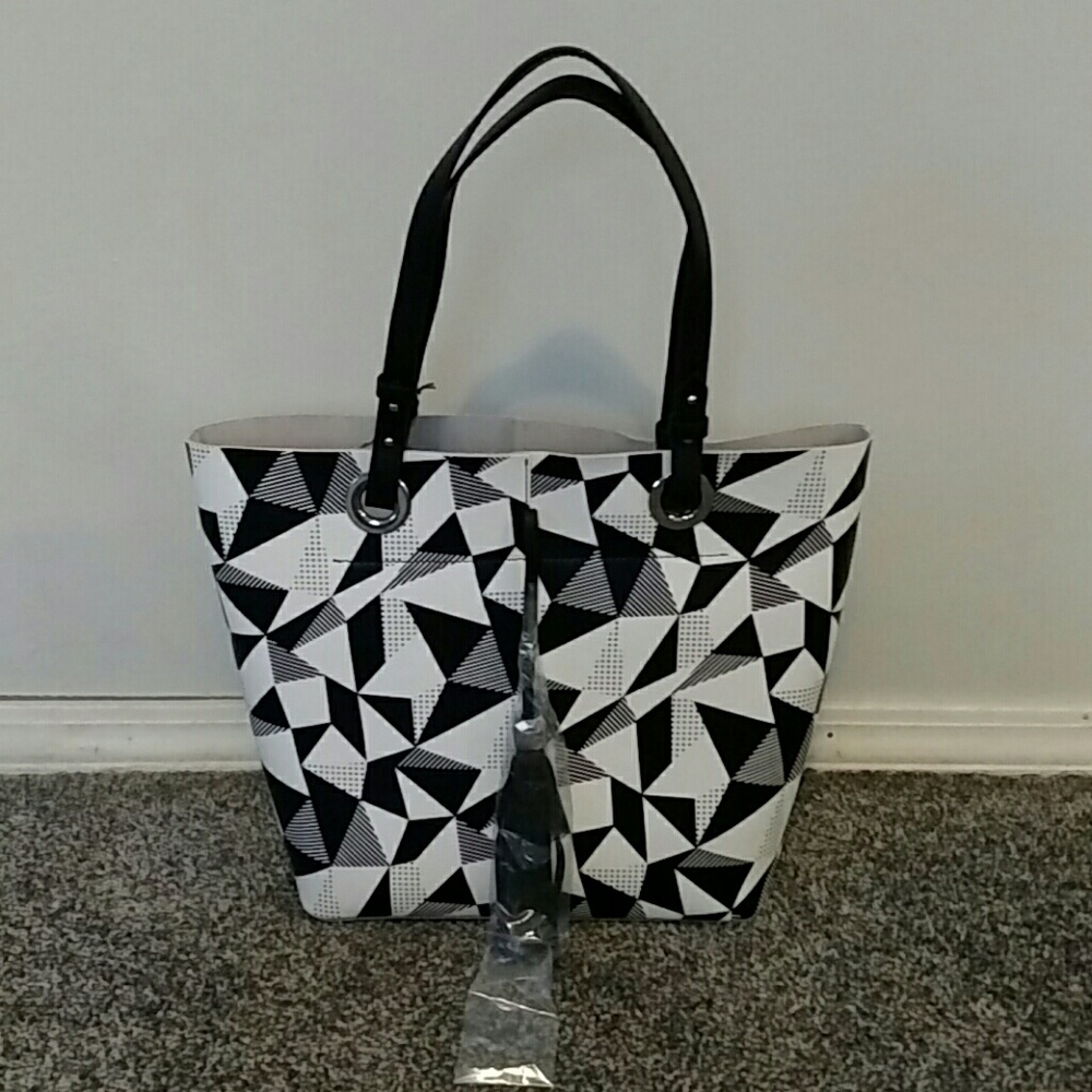 NWT Dolce Vita Elise Leather Tote Retail $198